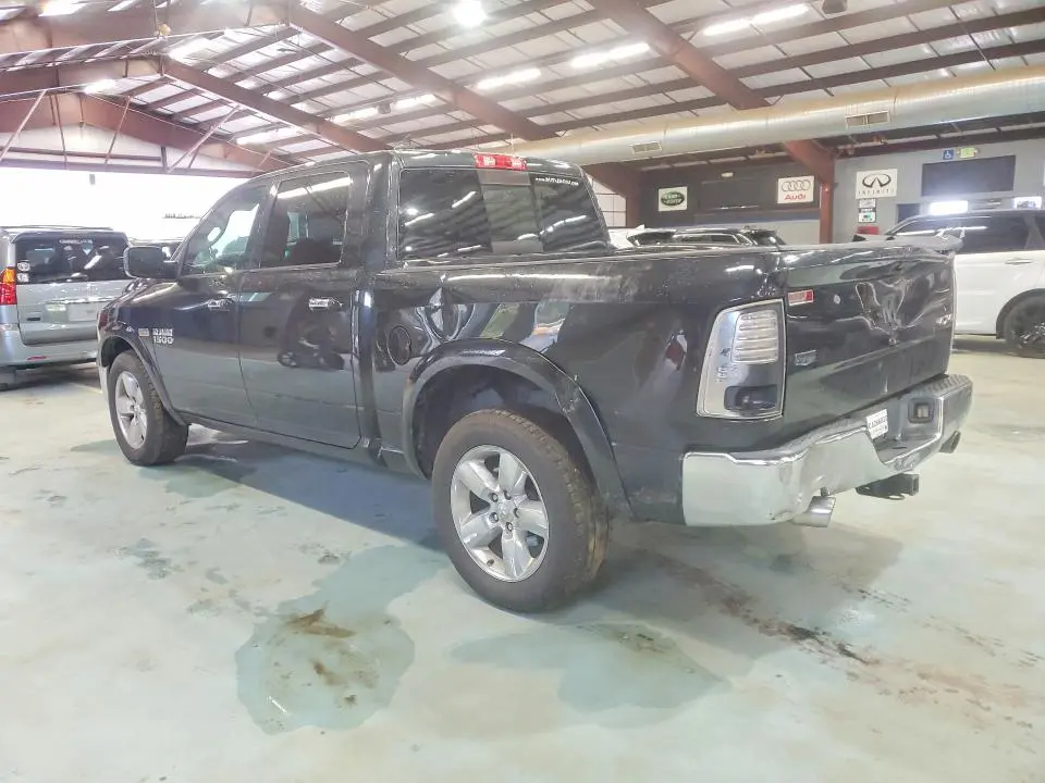 2015 RAM 1500 LARAMIE  