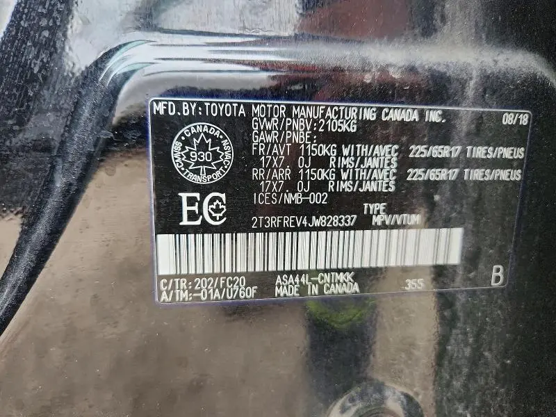 2018 TOYOTA RAV4 XLE  