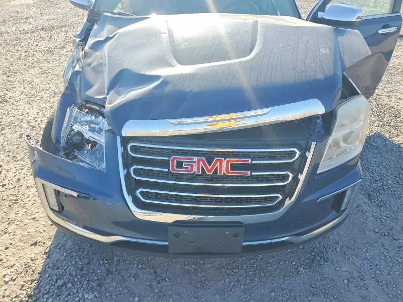 2017 GMC TERRAIN SLT  