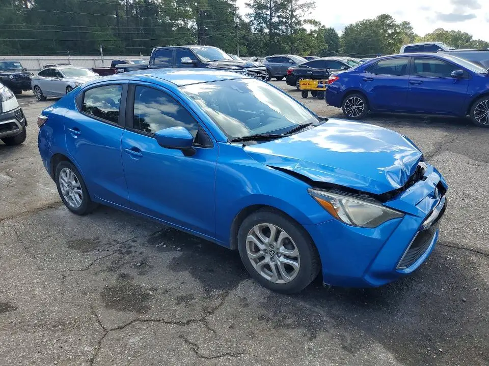 2018 TOYOTA YARIS IA BASE  