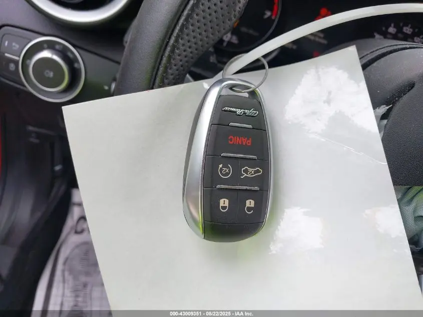 2022 ALFA ROMEO GIULIA VELOCE TI RWD