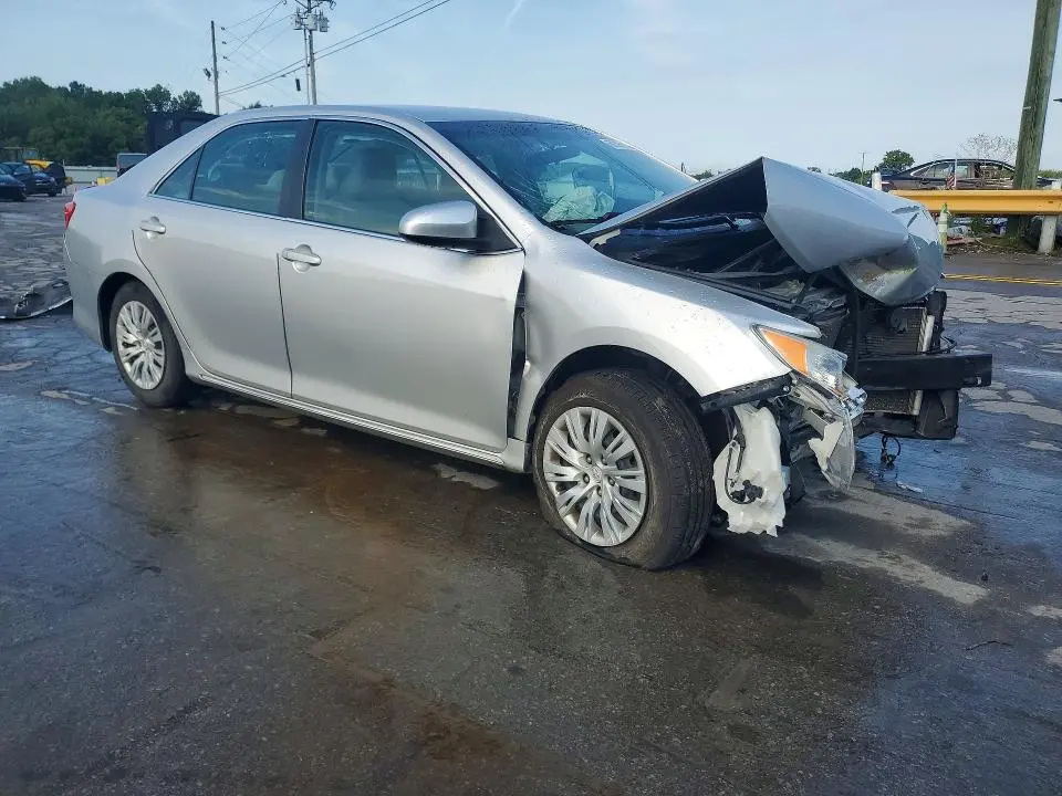 2012 TOYOTA CAMRY LE  