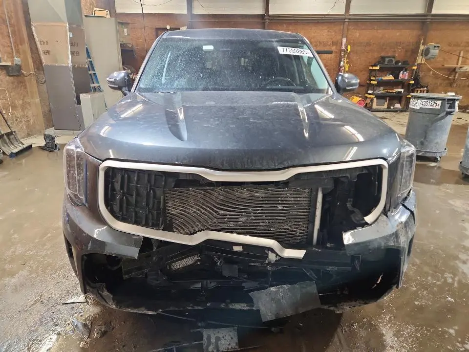 2023 KIA TELLURIDE LX  