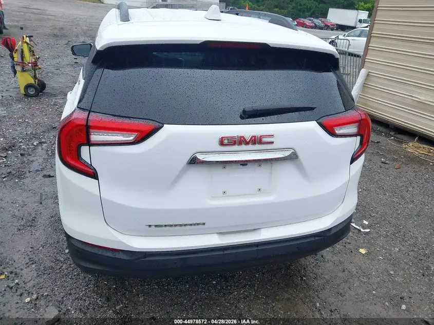 2022 GMC TERRAIN FWD SLE