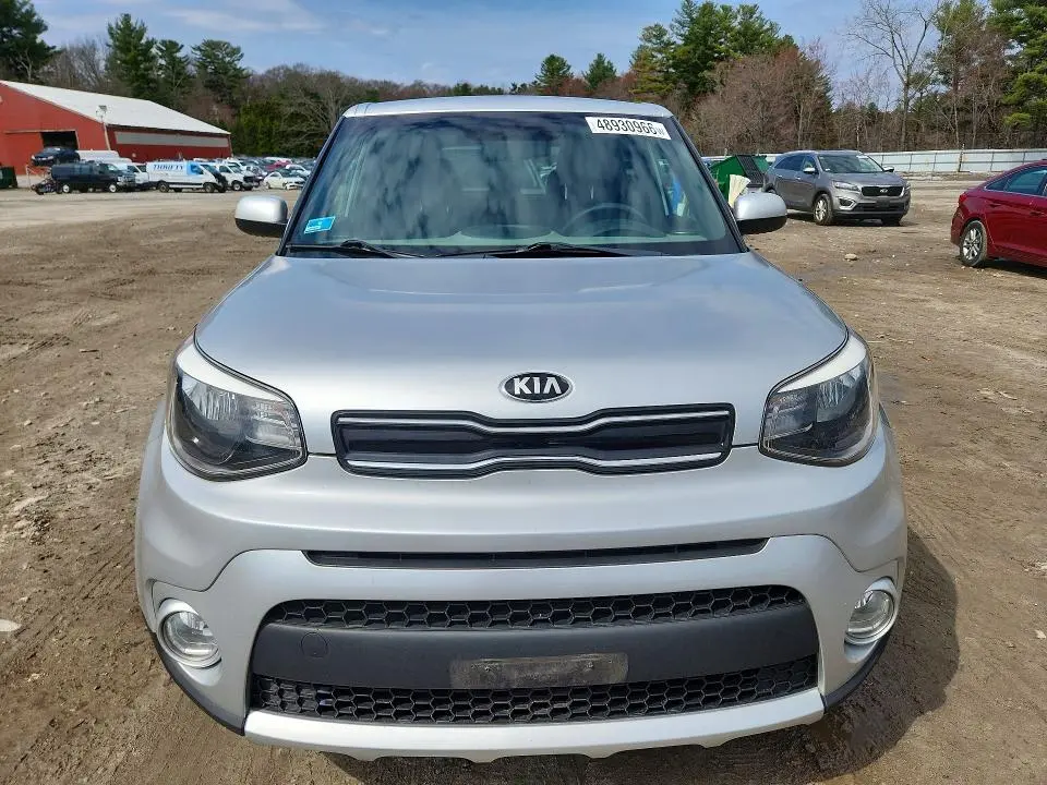 2017 KIA SOUL +  