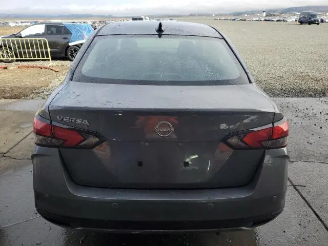 2025 NISSAN VERSA SV  