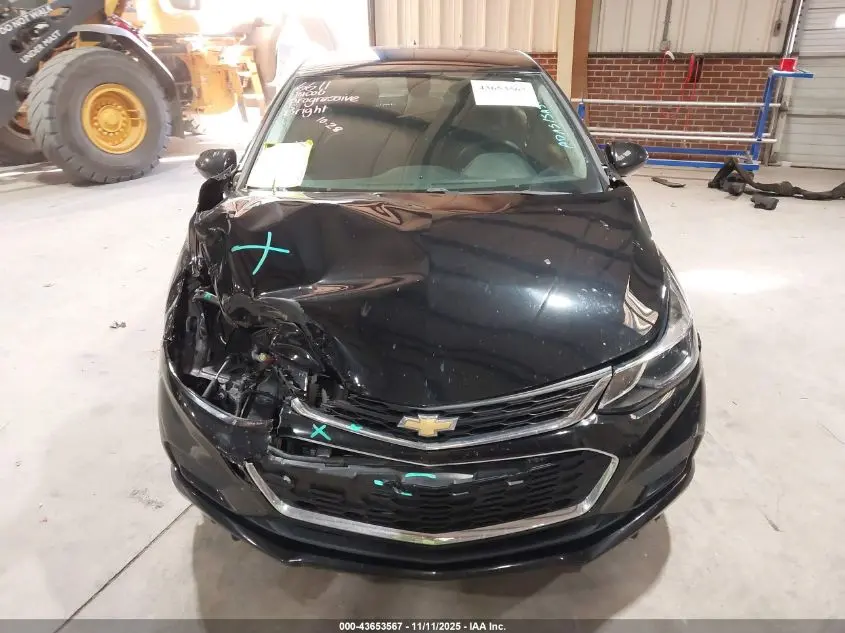 2017 CHEVROLET CRUZE LT AUTO