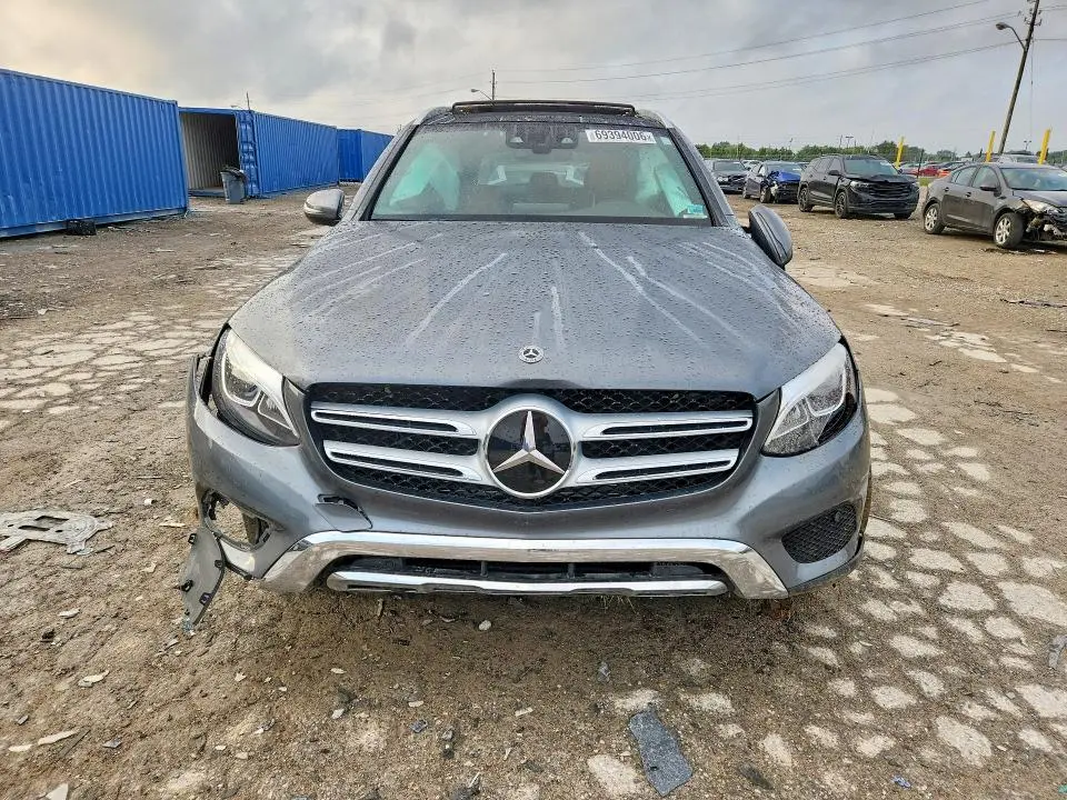 2019 MERCEDES-BENZ GLC 350E  