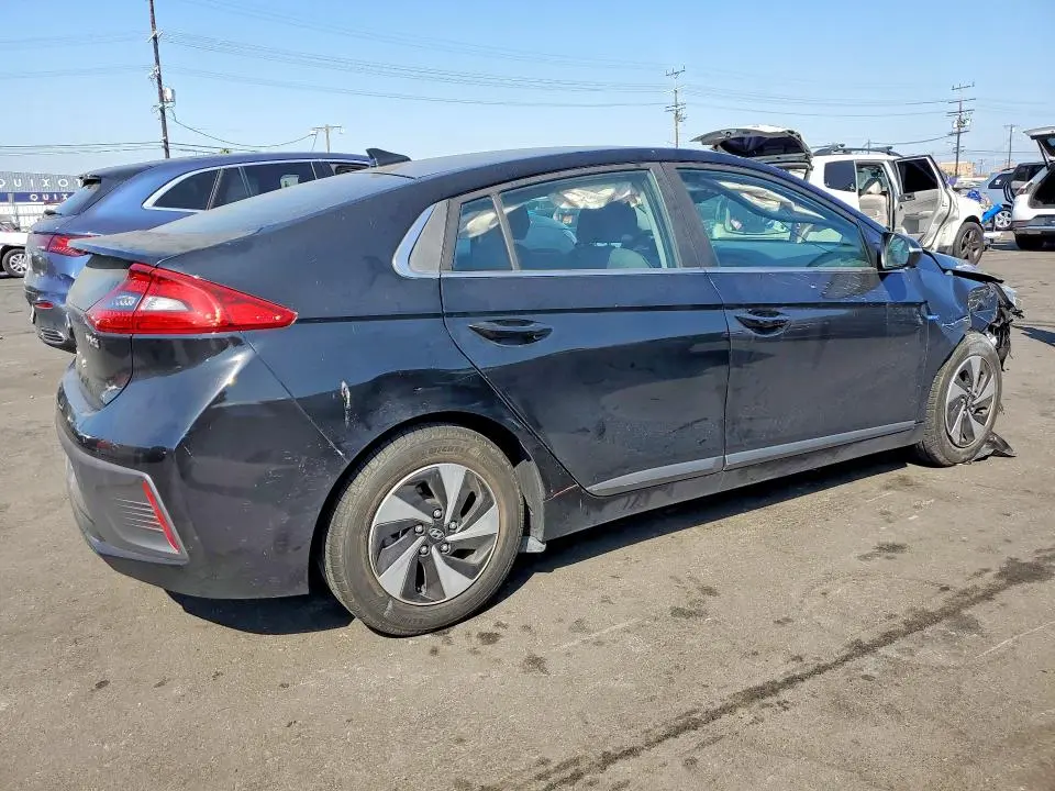 2018 HYUNDAI IONIQ SEL  