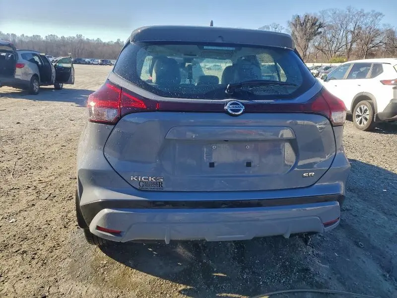 2021 NISSAN KICKS SR  