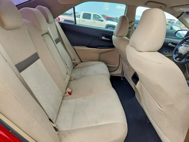 2014 TOYOTA CAMRY LE  