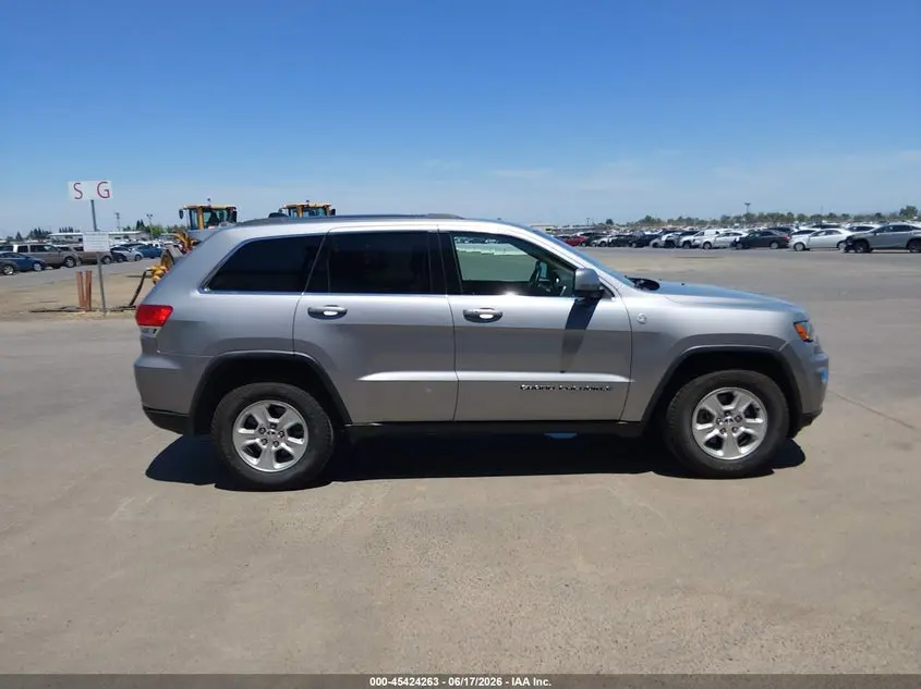 2017 JEEP GRAND CHEROKEE LAREDO 4X4