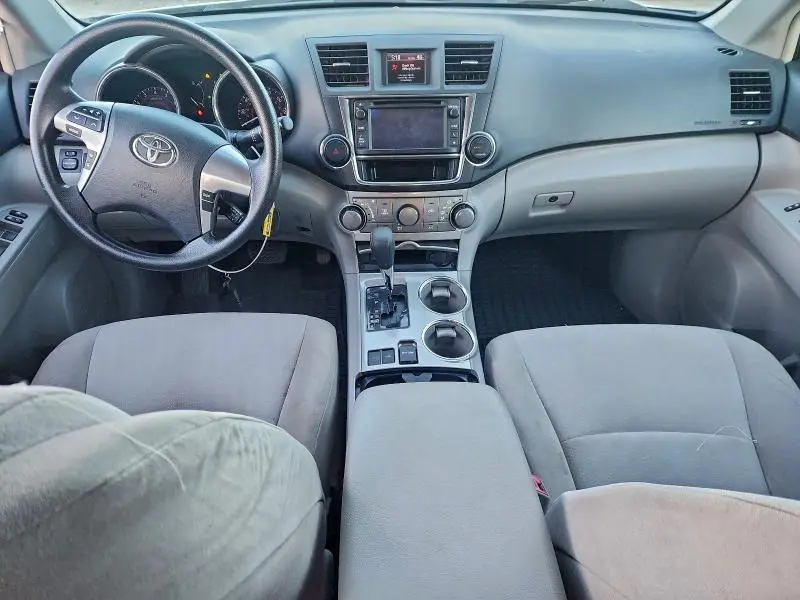 2013 TOYOTA HIGHLANDER BASE  