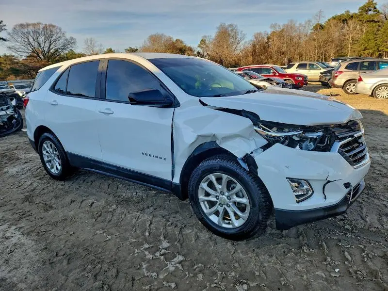2020 CHEVROLET EQUINOX LS  