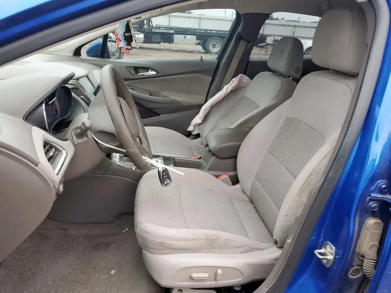 2016 CHEVROLET CRUZE LT  