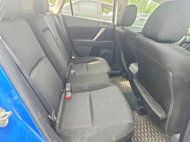2013 MAZDA 3 I  