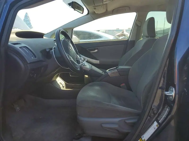 2015 TOYOTA PRIUS TWO  