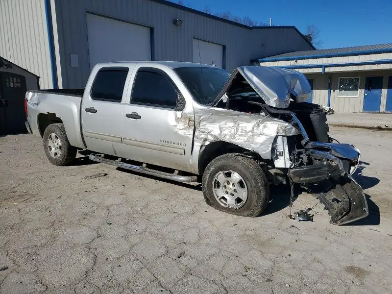 2011 CHEVROLET SILVERADO K1500 LT  