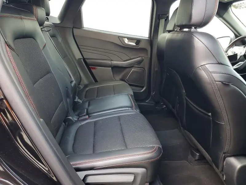 2025 FORD ESCAPE ST LINE  
