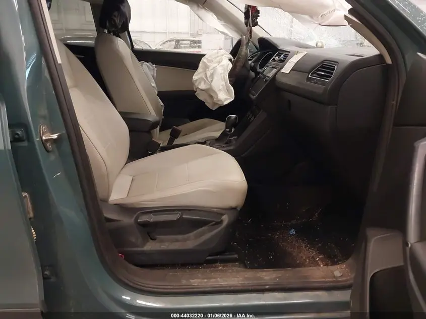 2019 VOLKSWAGEN TIGUAN 2.0T SE/2.0T SEL/2.0T SEL R-LINE/2.0T SEL R-LINE BLACK