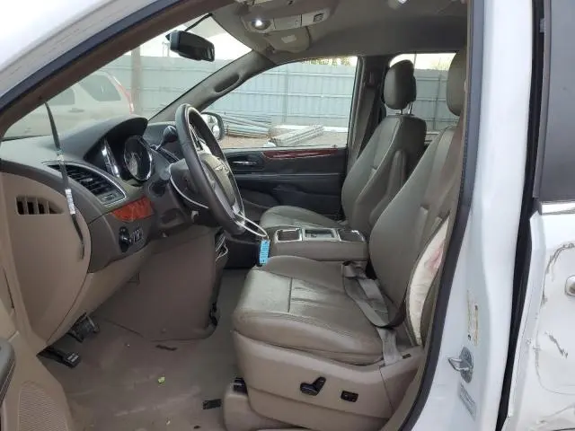 2016 CHRYSLER TOWN & COUNTRY TOURING  