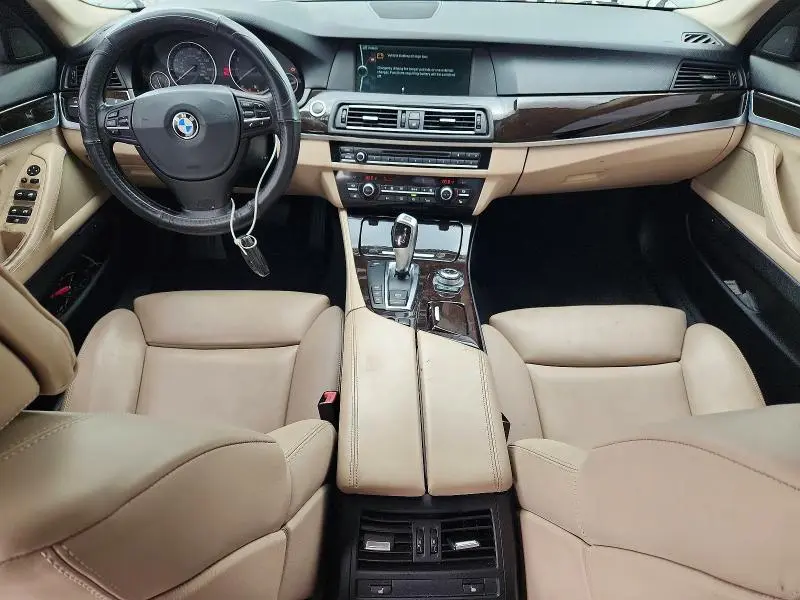 2012 BMW 550 XI  