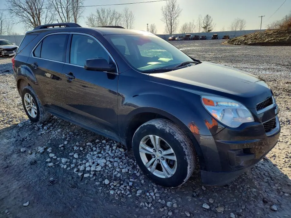 2015 CHEVROLET EQUINOX LT  