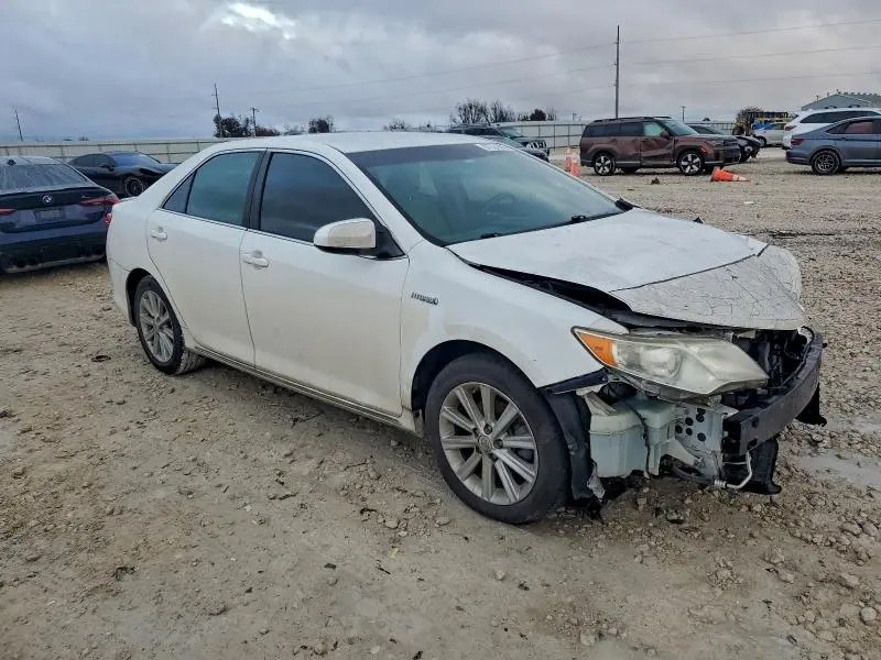 2013 TOYOTA CAMRY HYBRID  