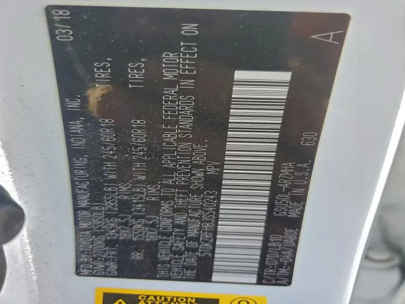 2018 TOYOTA HIGHLANDER SE  