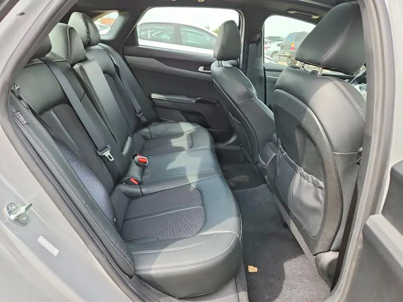 2024 KIA K5 GT LINE  