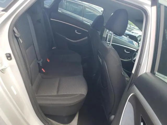 2013 HYUNDAI ELANTRA GT BASE  