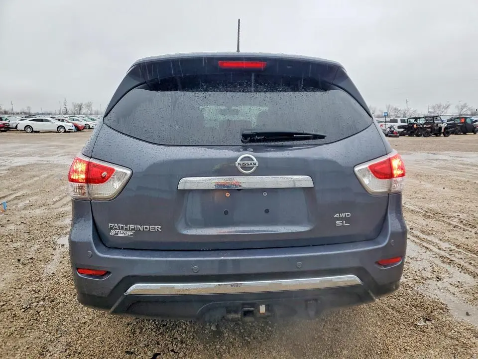2013 NISSAN PATHFINDER S  
