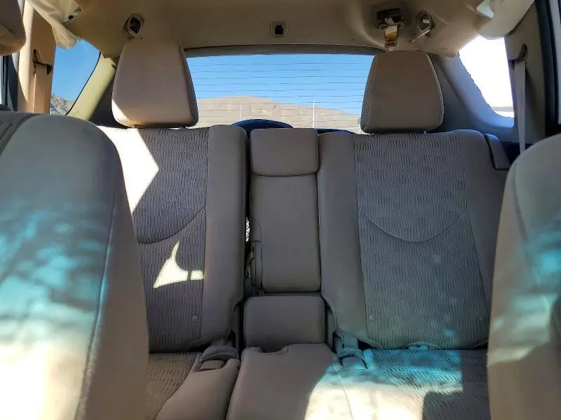 2012 TOYOTA RAV4 BASE  