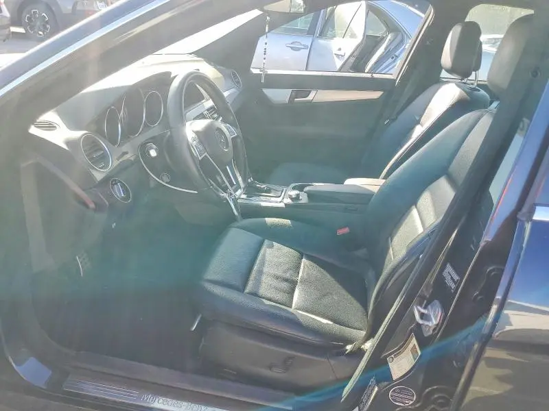 2013 MERCEDES-BENZ C 250  