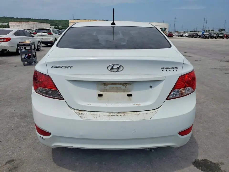2014 HYUNDAI ACCENT GLS  