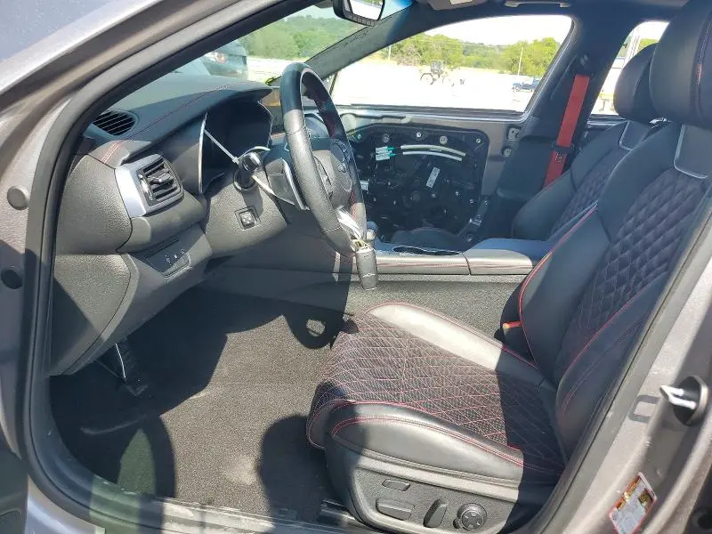2023 GENESIS G70 3.3T STANDARD  