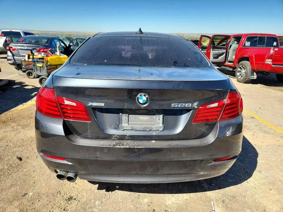 2015 BMW 528 XI  