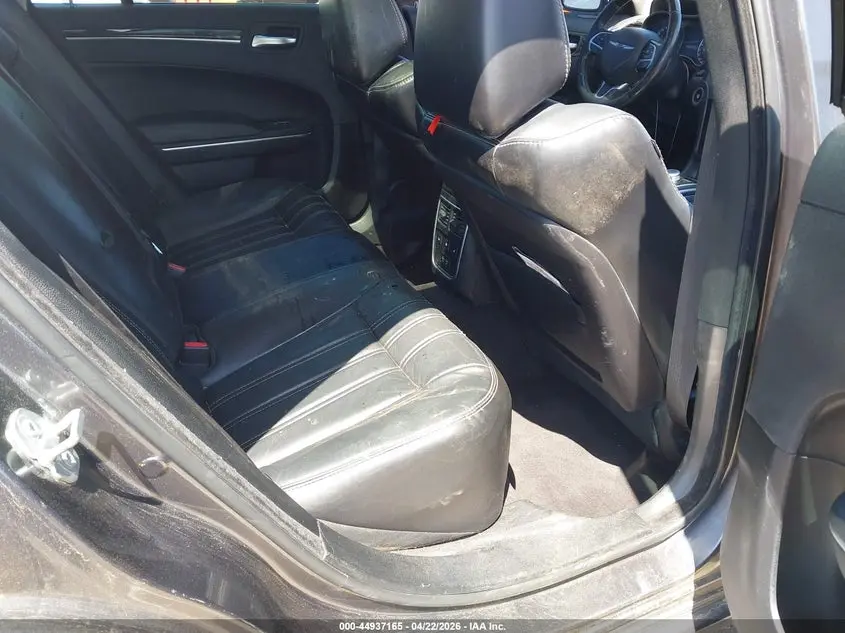 2016 CHRYSLER 300C  