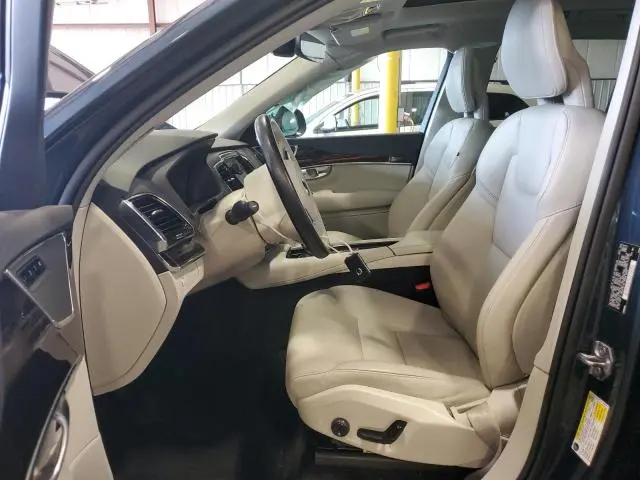 2018 VOLVO XC90 T5  