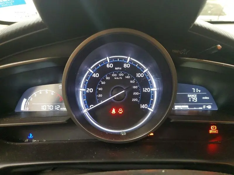 2019 TOYOTA YARIS LE  