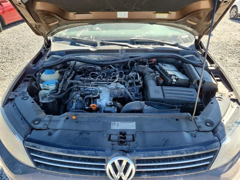 2012 VOLKSWAGEN JETTA TDI  