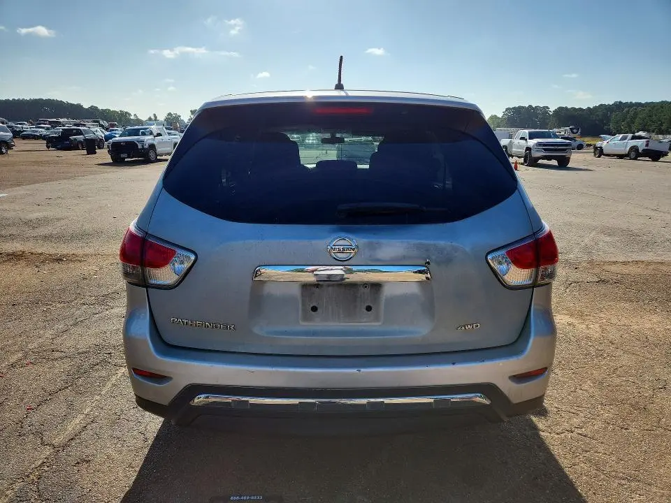 2015 NISSAN PATHFINDER S  