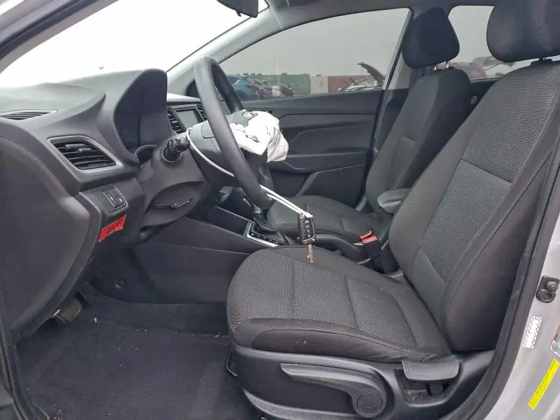 2021 HYUNDAI ACCENT SE  