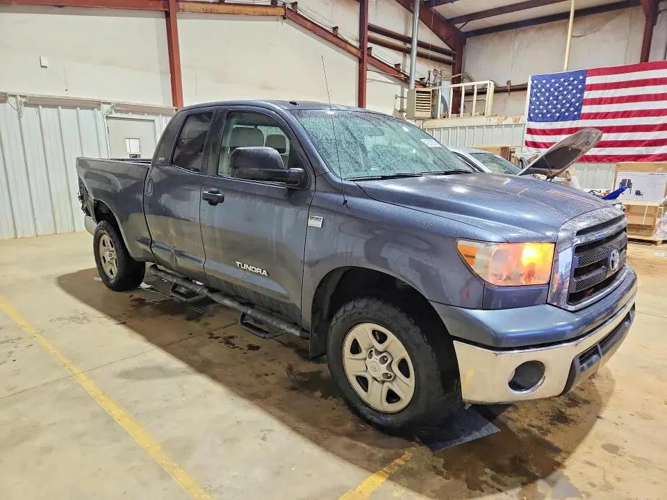 2010 TOYOTA TUNDRA GRADE  
