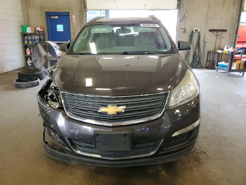 2013 CHEVROLET TRAVERSE LS  