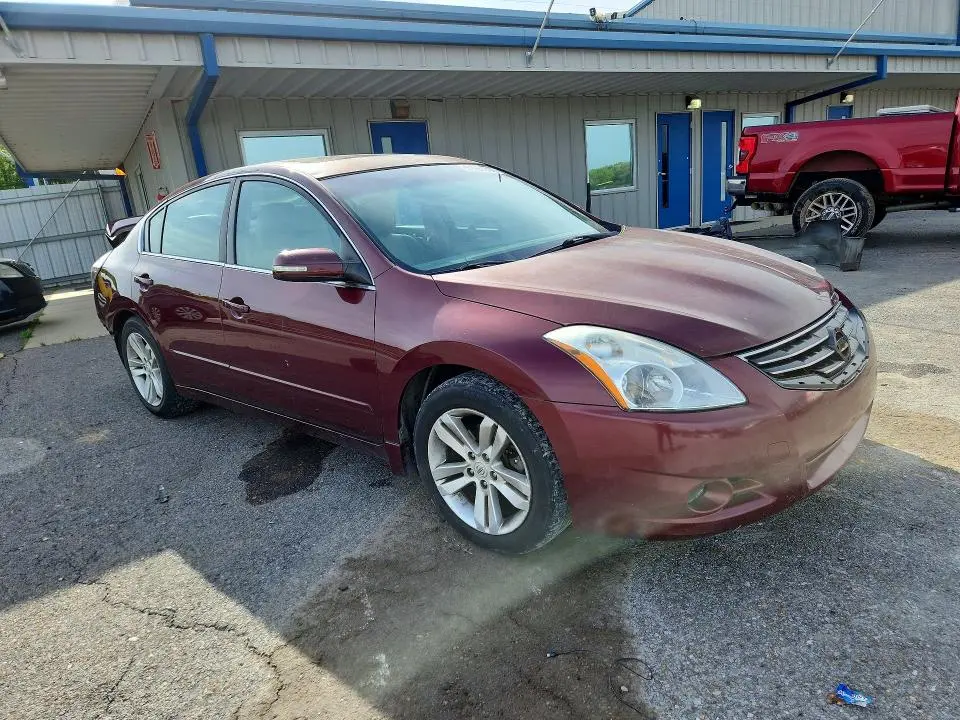 2012 NISSAN ALTIMA SR  