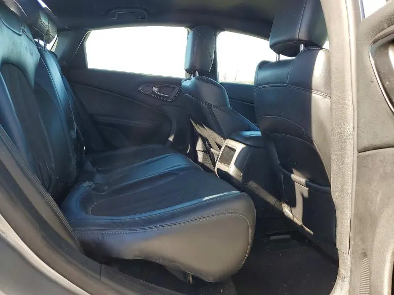2015 CHRYSLER 200 S  
