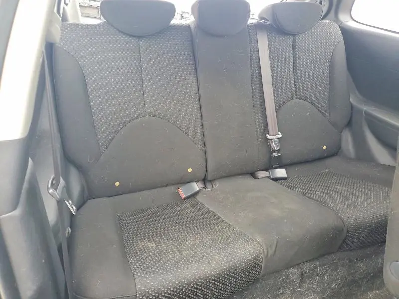 2010 HYUNDAI ACCENT GS  