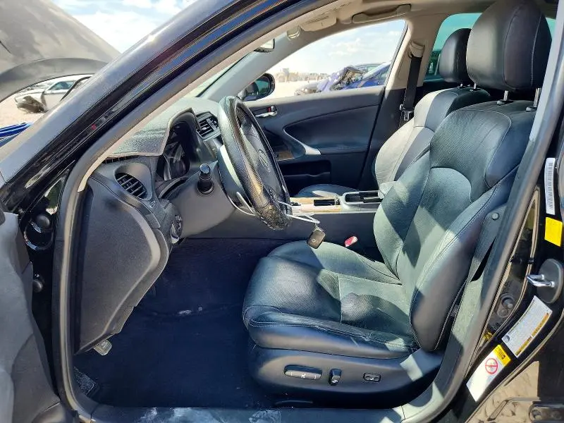 2010 LEXUS IS 250  