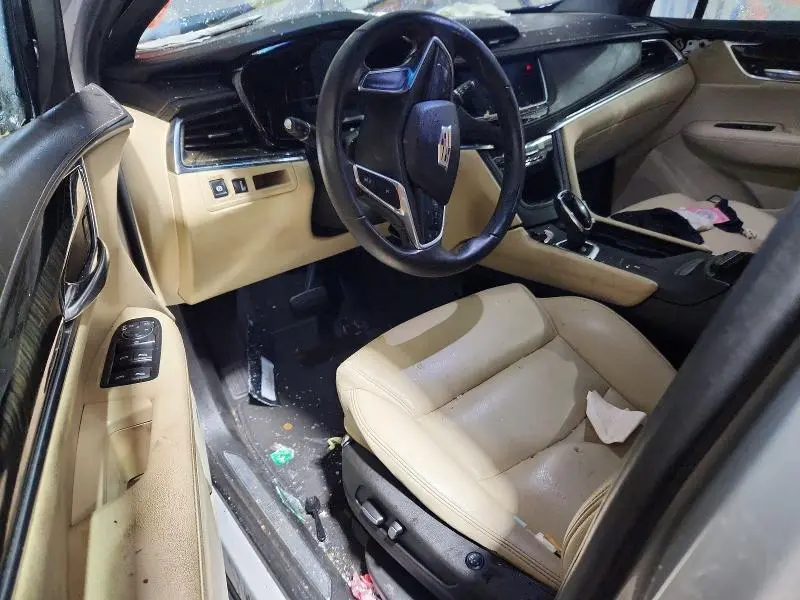 2017 CADILLAC XT5   